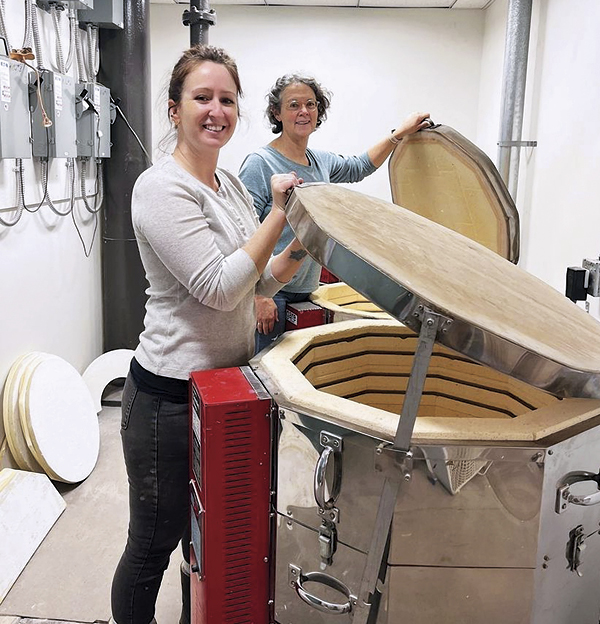 Andem Art Studios opening their kilns. Photo: @andem_art_studios*