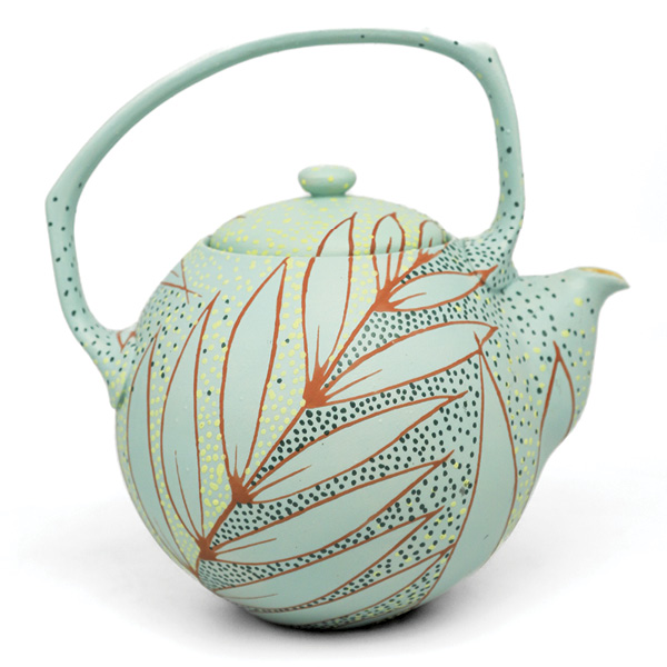 Olivia Avery's Seafoam Teapot. 8 in. (20.3 cm) in height, Laguna B-Mix, glaze, underglaze, 2024.