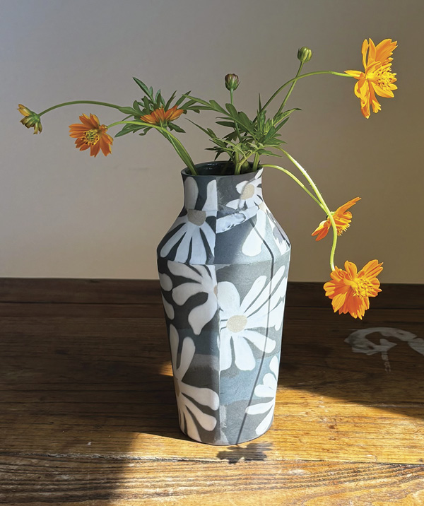 Renee Tsai's finished vase.