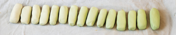 4 Blend each pair of colored-clay and white-porcelain segments. Be sure to keep the blended pieces in the correct sequence.