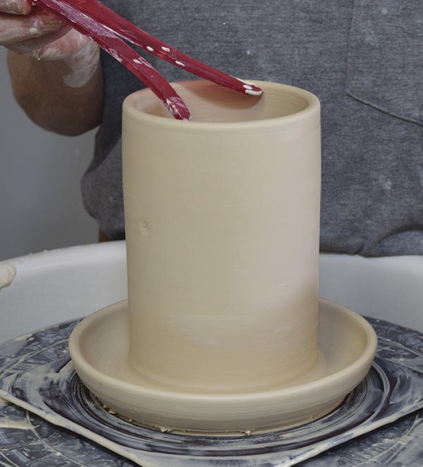 4 Measure inside the rim with calipers.