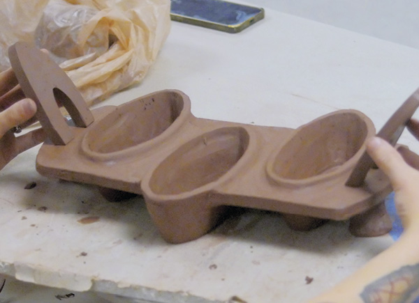 10 Attach the handles at a 45° angle so that the handles are not only functional, but also playful and expressive.