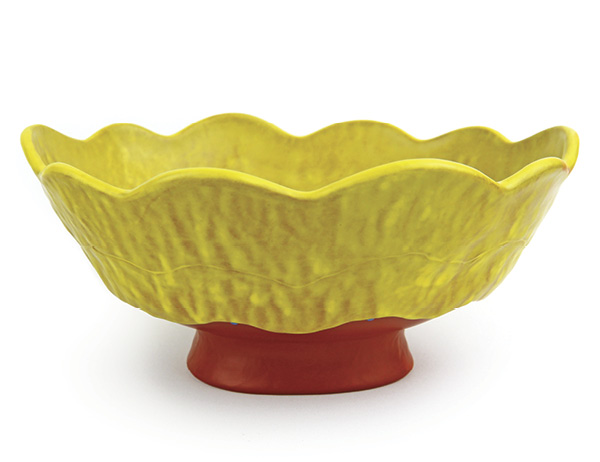 Sarah Haven's scallop-rim oval bowl (side view).