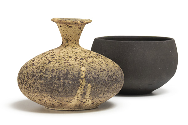 Caroline Roberts' Bottle, 7 in. (17.8 cm) in height, stoneware, 50/50 Ash Slip, 2025. Bowl, 5 in. (12.7 cm) in diameter, stoneware, local clay slip, 2024. Photos: Adam Lefebvre, Good Habit Pottery Co.