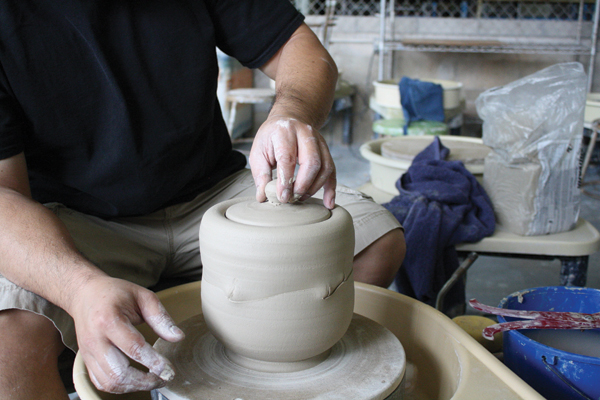 9 Check the fit of the trimmed lid on the jar and make adjustments as needed.