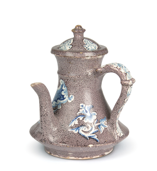 5 Chocolate pot, Ferniani Manufacture, Faenza, Italy, 7¾ in. (20 cm) in height, majolica, early 18th century. 