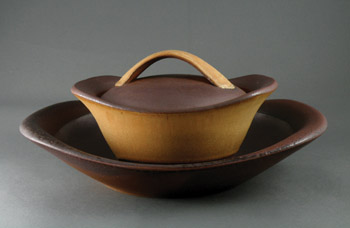 Ovenware set with casserole/covered pot, 9 in. (23 cm) in height, glazed and naked exterior, 2008; by Robbie Lobell, Coupeville, Washington.