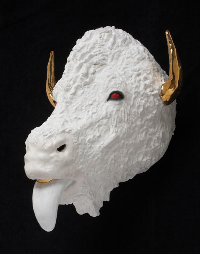 White Diamond, 29 in. (74 cm) in height, ceramic, platinum gold luster, glaze, flocking, 2009.