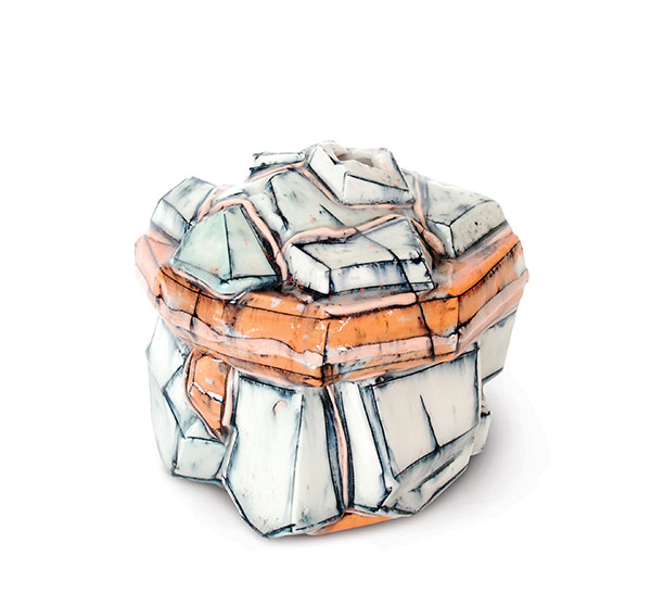 1 Brett Freund’s Weed Pot, 6½ in. (17 cm) in height, porcelain, 2015.