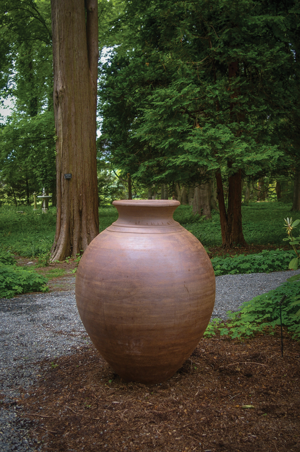 2 Stephen Procter’s Fertility Goddess vessel, 3 ft. 7 in. (1.1 m) in height, stoneware, 2016.