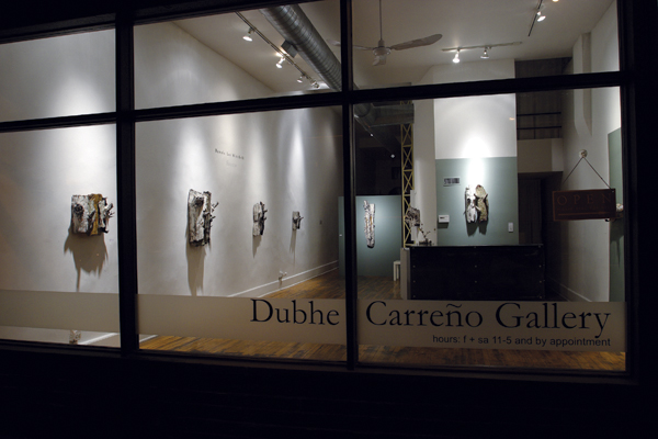 2 Dubhe Carreño Gallery’s first space in Pilsen, Chicago, solo exhibition of works by Dennis Lee Mitchell, “Source,” 2006.