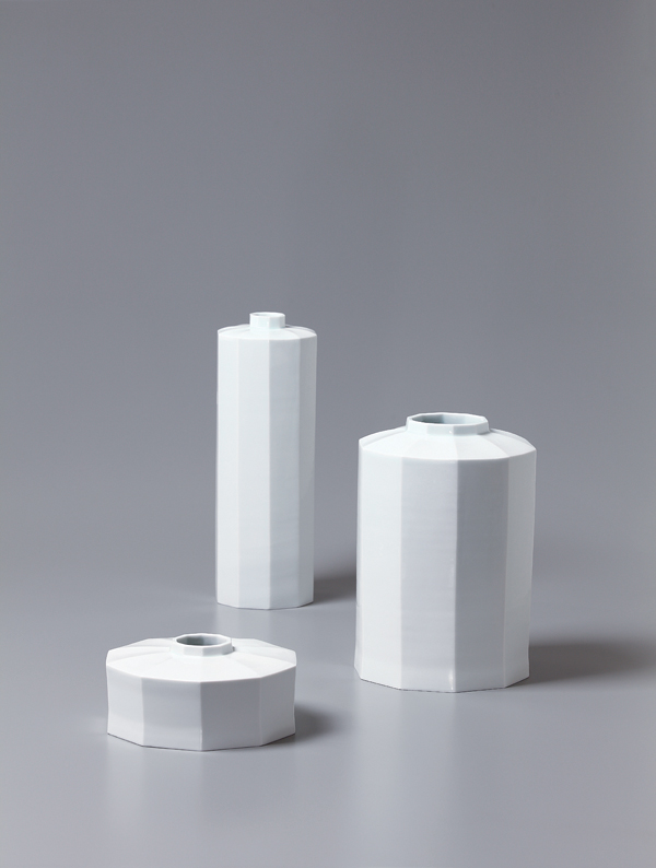 9 Faceted bottles, to 16½ in. (42 cm) in height, wheel-thrown porcelain, mid-range reduction fired, 2012. Courtesy of Moon Do Bang.