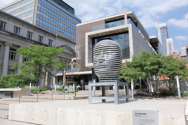 1 Exterior of the Gardiner Museum, sculpture by Jun Kaneko in the foreground. Photo: Rachel Weiner.