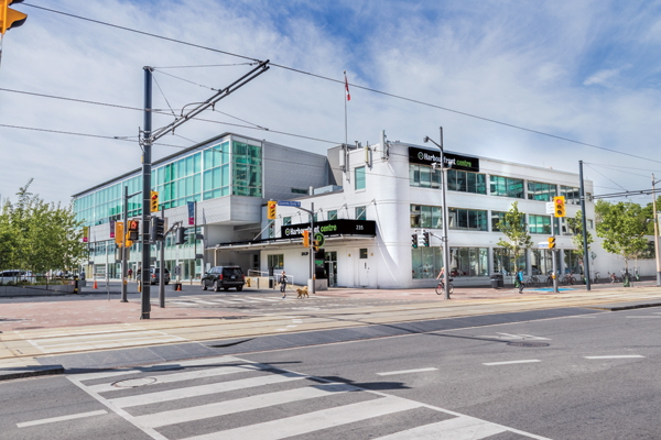 9 Exterior of Harbourfront Centre. Photo: Brian Medina.