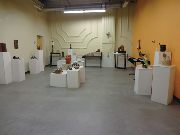 1 The first Mudflat Challenge, held in April 2016 in the studio’s community room, explored the implications of the word “Attachment.” Photo: Lynn Gervens