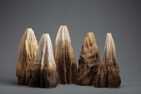 7 Jonathan Keep’s Ant Hill, 24 in. (60 cm) in height, unglazed 3D-printed stoneware, code. Courtesy of the Henan Museum.