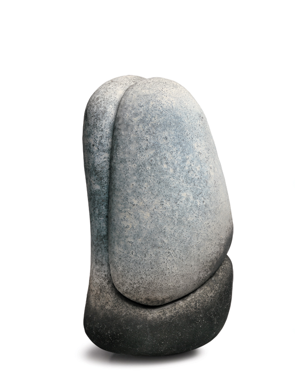 1 Kenji Gomi’s Colored Ceramic Form, 18½ in. (47 cm) in height, unglazed stoneware, 2010.