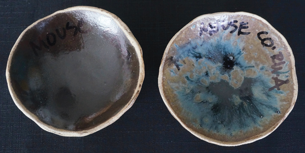 5 Left: Zakin Mouse Black. Right: Zakin Mouse Black with 1% cobalt oxide, 3% rutile, and 50% wood ash.