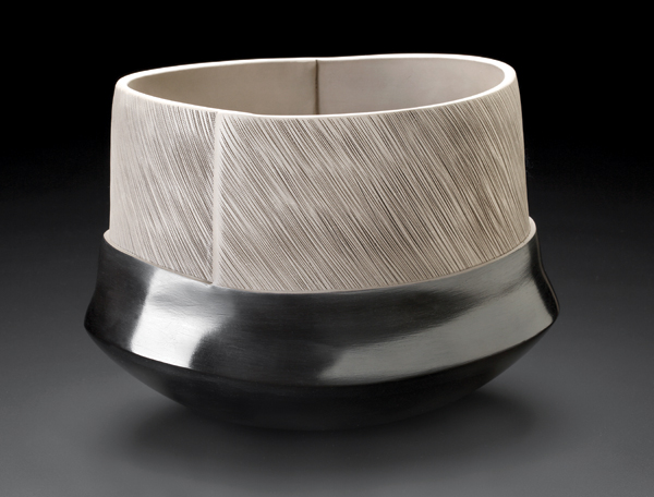 2 Oval smoke-fired vessel, 11 in. (28 cm) in length, coil- and slab-built earthenware, terra sigillata, smoke fired to cone 09, 2016.