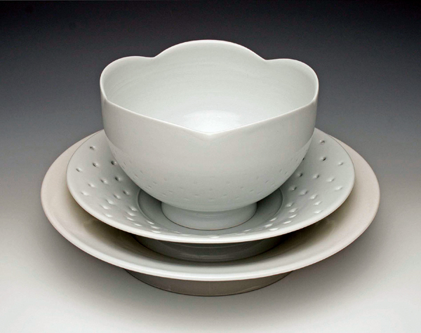 4 Autumn Cipala’s Serving Set, Stack of Three, 11½ in. (29 cm) in diameter, porcelain, fired to cone 10 in reduction, 2016.