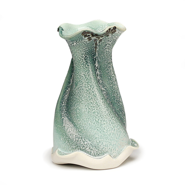 2 Martha Grover’s vase, 9 in. (23 cm) in diameter, porcelain, fired to cone 5 in an electric kiln.
