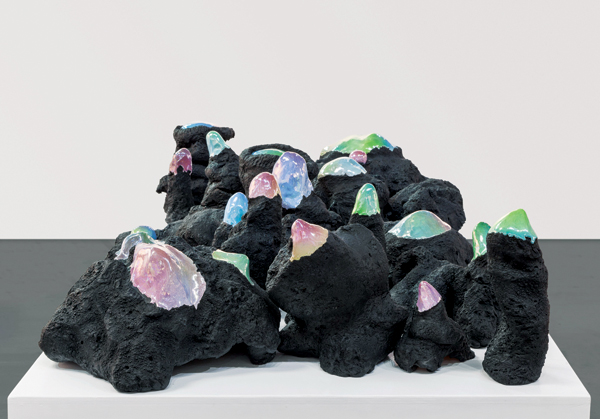 2 Salvatore Arancio’s A Soft Land No Longer Distant, varied dimensions, glazed and unglazed ceramic installation, 2017.