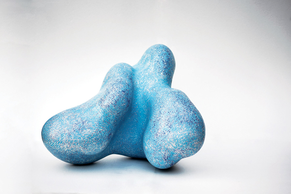 7 Sangwoo Kim’s Summer, 26¼ in. (67 cm) in width, grog clay, colored porcelain, 2016.