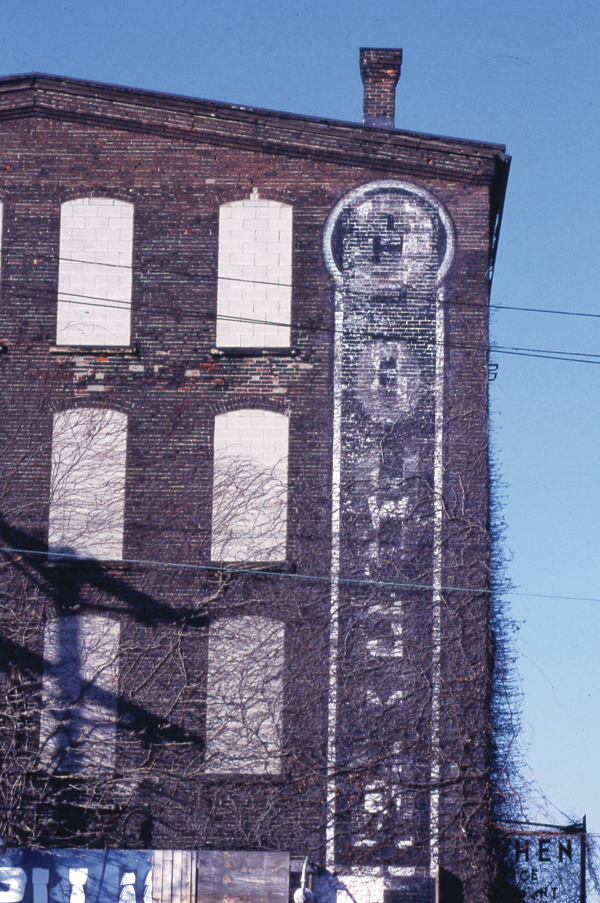 3 The slip-stenciled or decal swatches, symbols, and arrows on Heywood’s pieces reference bricked-up, painted windows along with other markings on old, repurposed, and abandoned industrial buildings.
