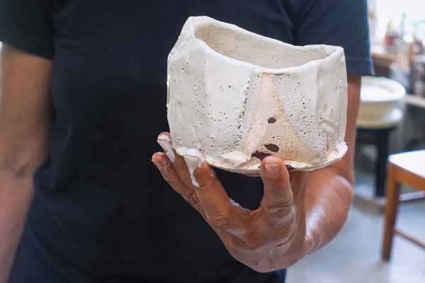 12 The glazed bowl is now ready for firing.