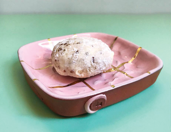 1 Pink Gridded Lil Dish, 4 in. (10 cm) in width, mid-range stoneware, terra sigillata, AMACO underglazes, washes, fired to cone 5 in oxidation, luster, 2018. 