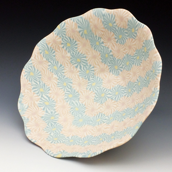 7 Daisy swirl, 121/2 in. (32 cm) in diameter, handbuilt nerikomi porcelain, fired to cone 6, 2017. Photo: Richard Skrobecki.