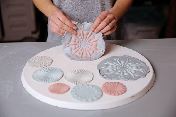 8 Lay the finished cast pattern on a plaster slab to firm up.