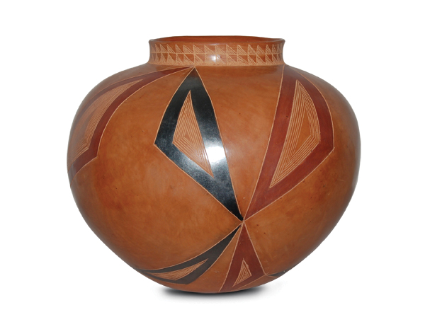 8 Vessel, coil built, etched, burnished fired in an electric kiln, graphite and red ocher post-firing surface treatments, 2006. 