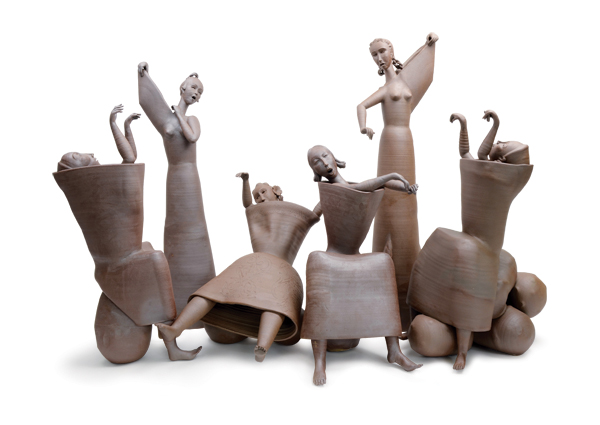 1 Gerit Grimm’s The Sirens, stoneware, 2016.