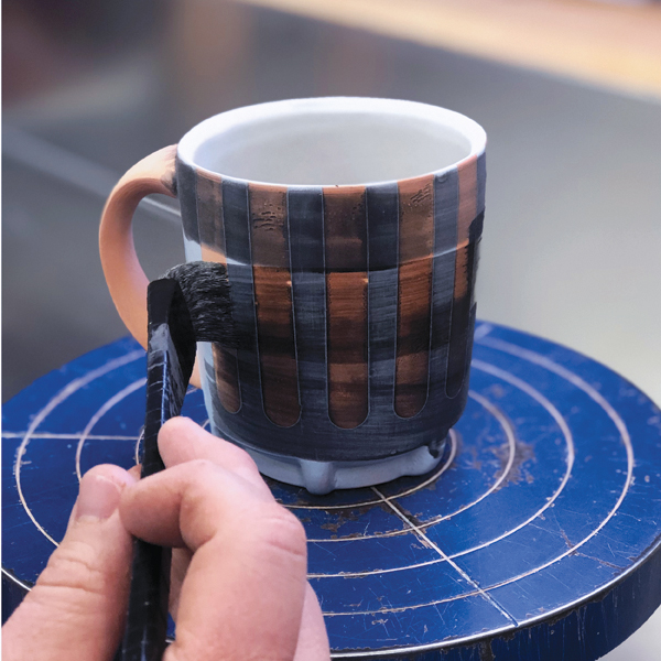 6 Apply an underglaze wash to the entire exterior of the piece.