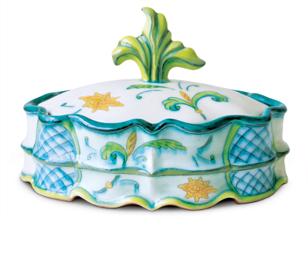 Covered serving dish, 7 in. (18 cm) in height, Nova Scotia earthenware clay, fired to cone 04. 