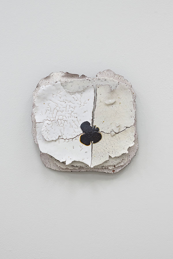 2 Untitled, 12 in. (30 cm) in height, brick clay, slip, glaze, volcanic rock, 2016. Photo: John David Richardson.