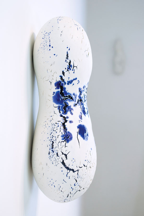 4 Veiled Emotions, 12 in. (30 cm) in height, stoneware, slip, glazes, 2018.