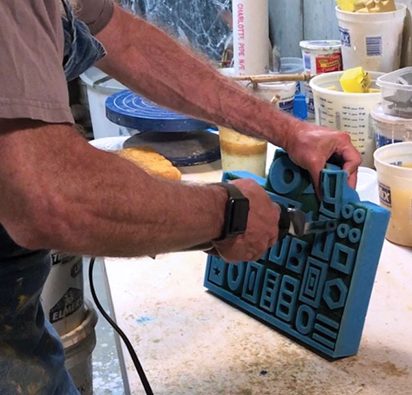 3 Cut out the individual stamps using an electric serrated kitchen knife.