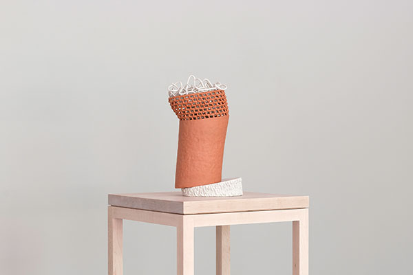 1 Iren Tete’s It Always Stayed, 3 ft. 5 in. (1.2 m) in height, terra cotta, porcelain, white maple, 2019. 