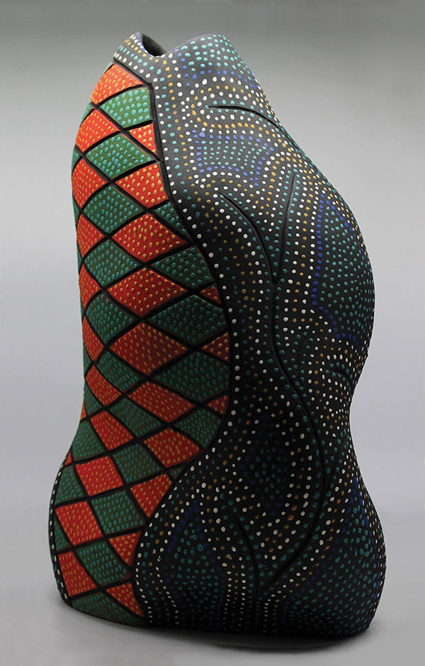 ken-mccollum-modern-organic-form-side-view