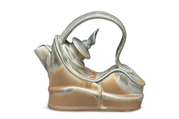 20 Marion Angelica’s Flat Iron Teapot, 8 in. (20 cm) in length, Grolleg porcelain, fired to cone 10 in reduction, 2016.
