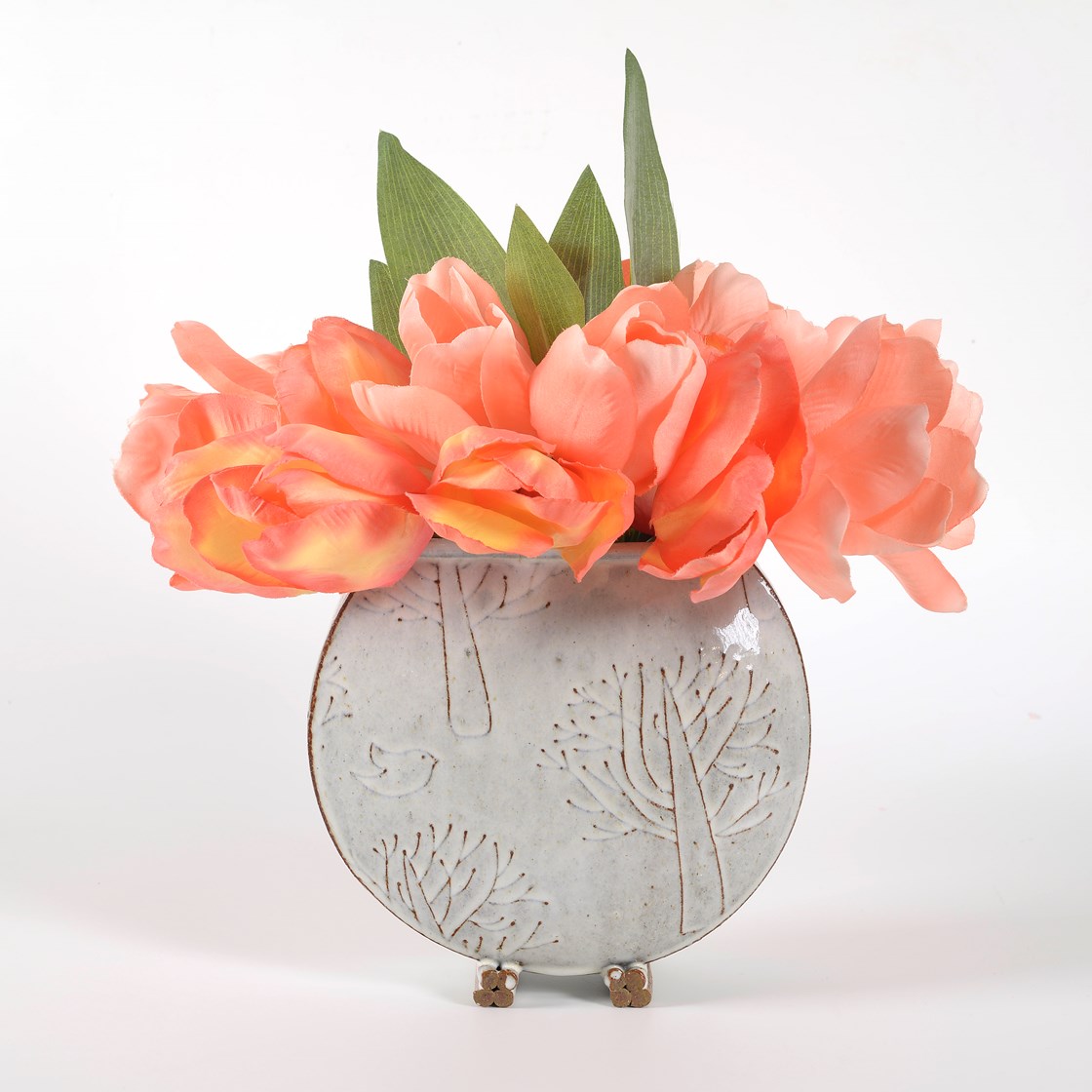 Genie Sue Weppner, Praise for the Morning, 8 in. (20 cm) in height, stoneware, fired to cone 6, 2020. www.gsweppnerpottery.com
