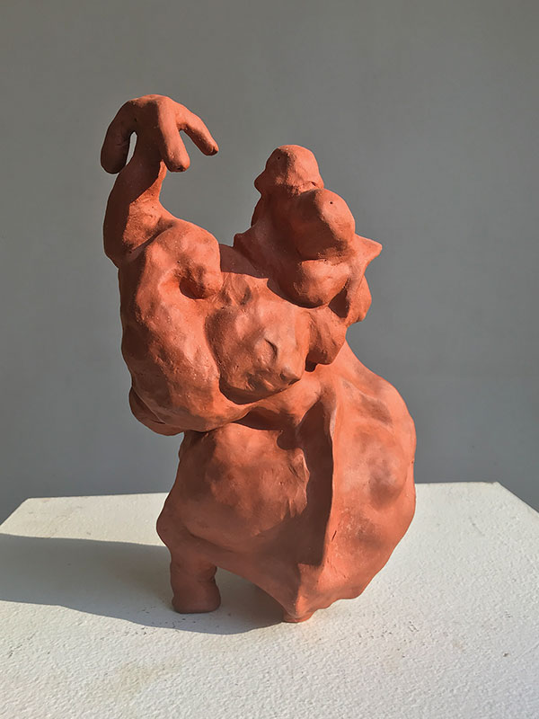 1 Gerald Brown’s Portrait Study, 9½ in. (24 cm) in height, low-fire terra cotta. 