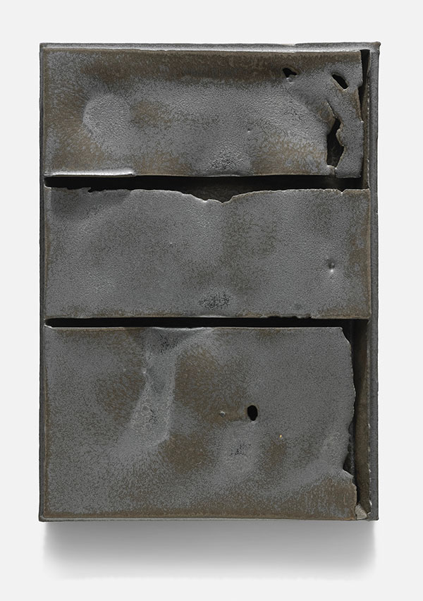 2 Cary Esser’s Parfleche, 16¼ in. (41 cm) in height, earthenware, glaze, 2018.