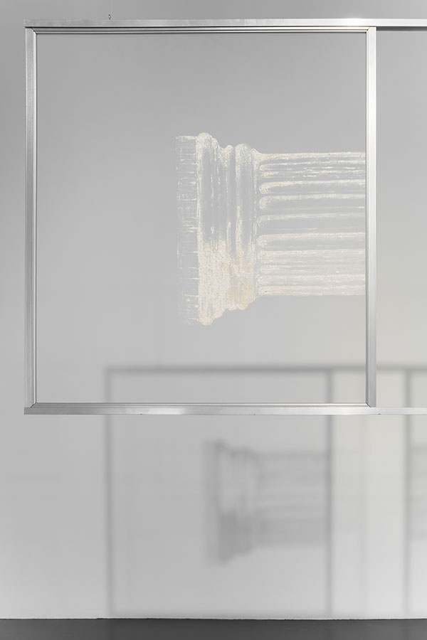 kate-roberts-detail