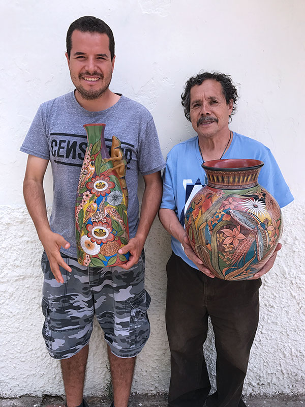8 Left: José Ángel Ortiz Arana. Right: Ángel Ortiz Gabriel.