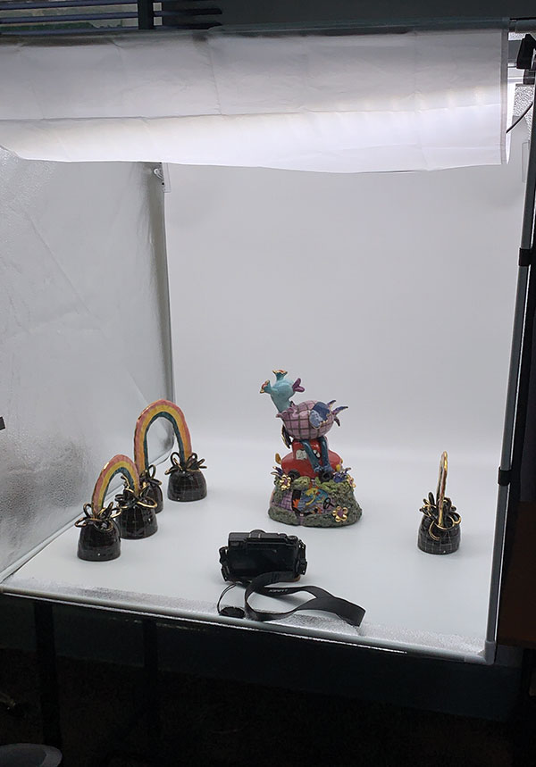 5 Documentation light box used by Chanakarn Semachai and students at Chulalongkorn University. 