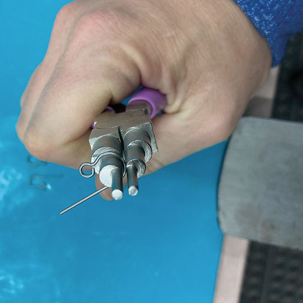 12 Use stepped bail-making pliers to bend curves into a curvilinear ear wire.