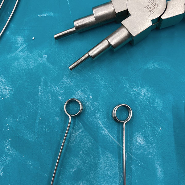 3 This is the foundation loop. It will hold the Kanthal elements and the ear wires.